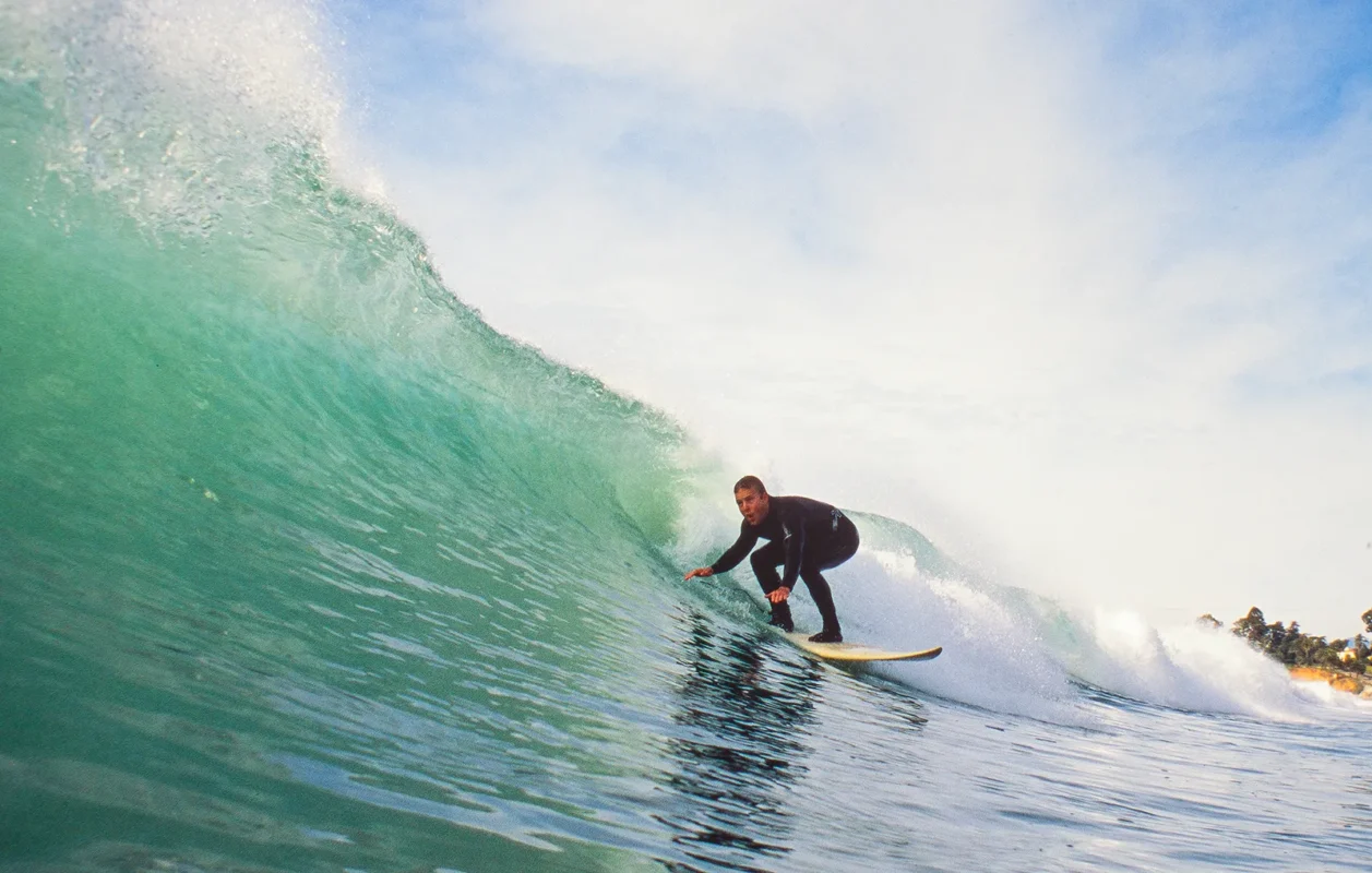 surfer angle on crest